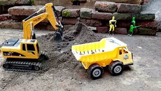 Dump truk excavator keruk tanah proyek infrastruktur jalan [upl. by Divan]