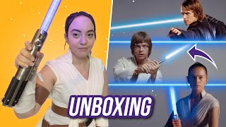 SABRE DE LUZ SKYWALKER  Unboxing Legacy Lightsaber da Disney [upl. by Arodnahs244]