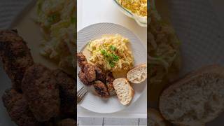 Cevapcici mit schnellen Krautsalat 👍😋  super einfach und sehr leckeres Hackfleisch Rezept [upl. by Gian]