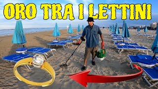 SIAMO DIVENTATI RICCHI  metaldetecting tra i lettini in spiaggia METAL DETECTOR ITALIA [upl. by Libbie]