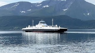 Ålesund Norway  Rovdehorn Ferry Departs Magerholm SykkylvenMagerholm Ferry 2022 [upl. by Gizela]