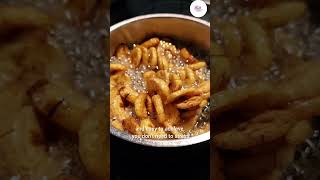 How to make plantain chips recipe [upl. by Newby16]