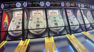 Skee ball classic arcade game part 001 [upl. by Yvette]