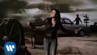 Laura Pausini duet with Tiziano Ferro  Non me lo so spiegare Official Video [upl. by Ellienad785]