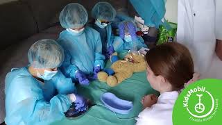 KidsMobil Ferienbetreuung im Vivantes Klinikum Neukölln Der TeddyDoc kommt [upl. by Okiek]