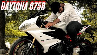 DAYTONA 675675R OWNERSHIP REVIEW THE 600CC MONSTER 675R REVIEW triumphdaytona triumph675r 675 [upl. by Bevash]