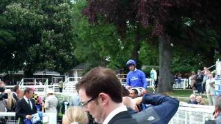 Frankie Dettori Flying Dismount York Delegator [upl. by Ardnahc]