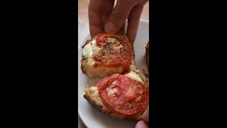 Les bruschettas tomate chèvre recette super rapide à faire [upl. by Rabiah]