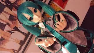 VOLKS Dollfie Dream Hatsune Miku 初音ミク [upl. by Einehpets26]