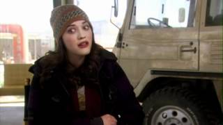 THOR  Kat Dennings Darcy über Chris Hemsworth Interview [upl. by Uttasta]