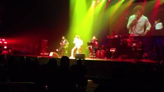 Sonu nigam singing kishore kumar songs concert [upl. by Apthorp]