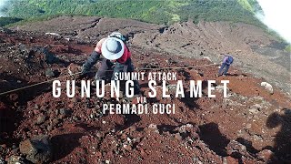 Trek Summit Yang Berbahaya  Gunung Slamet via Permadi Guci 2 [upl. by Namielus]