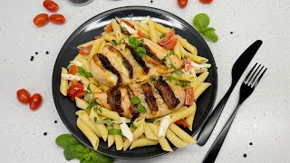 Kip caprese met penne [upl. by Ahsok]