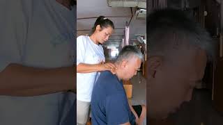 Thai Masseuse Breaks a Scalpel A Moment of Deep Relaxation massagetherapy massage massager [upl. by Ayanahs431]