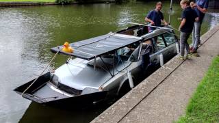 Amphibious vehicles on the Thames [upl. by Naujahs]