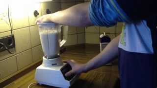 Bananenshake selber machen  Milchshake Rezept [upl. by Drawde]