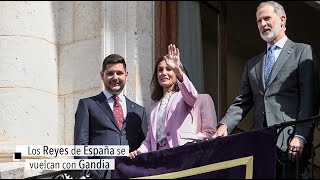 Los Reyes de España se vuelcan con Gandia [upl. by Eilime697]