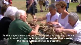 Traditional Gaelic Waulking Songs at Soldiers of Killiecrankie July 2014 [upl. by Reade]