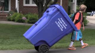 Position Your Solid Waste and Recycling Carts Properly [upl. by Carlstrom]