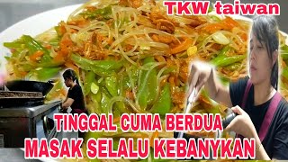 Aktivitas Tkw Taiwan 🇹🇼  Demi Krupuk Tkw Taiwan Rela Mencuri Waktu [upl. by Adrianne]