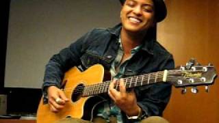 Bruno Mars  Billionaire amp Money Thats What I Want 2010 Private Acoustic Live at OMD LA [upl. by Ative]