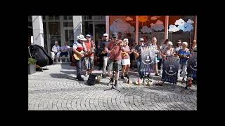 Straßenmusik beim Festival Maritim 2024  1 Bremer Ukulelenorchester [upl. by Frieda]