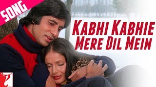 Kabhi Kabhie Mere Dil Mein  Song  Kabhi Kabhie  Amitabh Shashi Rakhee  Lata [upl. by Rangel]