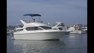 Bayliner 2858 EC Flybridge Tour by SMYYACHTS [upl. by Adnanref491]