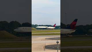 Delta Boeing 737 Landing at ATLKATL  Plane Spotting [upl. by Salkcin]