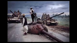 Masters of Photography Lesson 2 with Steve McCurry [upl. by Eniladam]