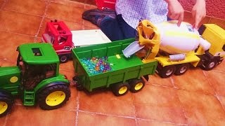 Vídeo para NiñosORBEEZ CANICAS BOLITAS de AGUA GEL Aqua Balls Hidrogel camion hormigonera y tractor [upl. by Avlasor]