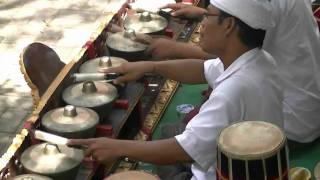 Gamelan Ubud Bali 2010 HD [upl. by Pallas]