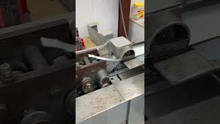 Lockformer 8900 Cleatformer making Flat S Cleats [upl. by Asabi]