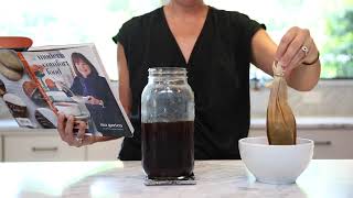 Ina Gartens Easy Vanilla ColdBrew Recipe using CoffeeSock [upl. by Assilat914]