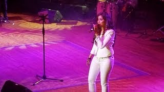 Shreya Ghoshal Chikni Chameli Shayrana style [upl. by Hunt]