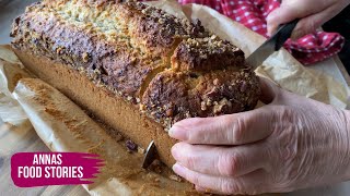 Einfaches Bananenbrot mit Nüssen  Tolle Resteverwertung von Bananen [upl. by Odlaniger]