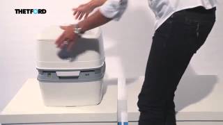 Обзор Биотуалет жидкостный THETFORD Porta Potti Qube 365 [upl. by Wobniar419]