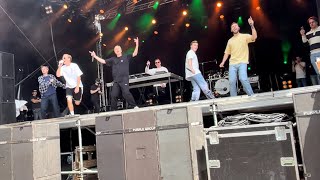 BANKZITTERS  ENTOURAGE LIVE  MUZE MISSE  OSS [upl. by Selokcin199]