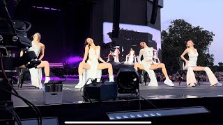 BLACKPINK  PRETTY SAVAGE  BST Hyde Park London [upl. by Ecienaj]