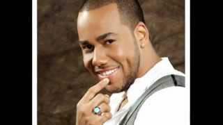 ROMEO SANTOS MI SANTA [upl. by Lleneg]