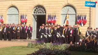 Lemainelibrefr  Présentation au drapeau au Prytanée [upl. by Hancock]