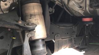 Land Rover Air Suspension Cheap Fix [upl. by Keldah806]