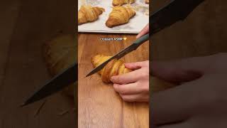 CROISSANT ASMR [upl. by Gaspard]