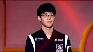 O melhor jogador do mundo Smeb ou Faker [upl. by Lim13]