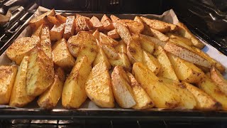 Patate në furrë Baked potatoes Wedges  Vegan [upl. by Sirdna]