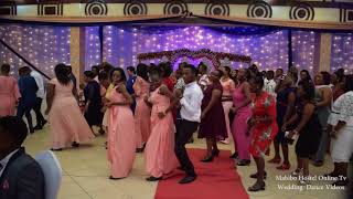 Best Tanzanian Wedding Dance Moves Ever  Kwaito [upl. by Winchester]