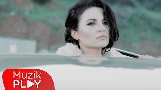 Göksel  Sen Orda Yoksun Official Video [upl. by Yvonner991]