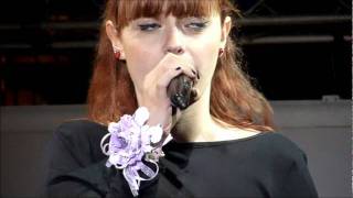 Annalisa Scarrone live a PontecagnanoDIAMANTE LEI E LUCE LUI [upl. by Asiole597]