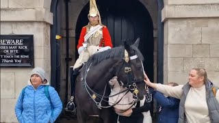 Some of the dumbest Tourist parents your ever see horseguardsparade [upl. by Dripps]