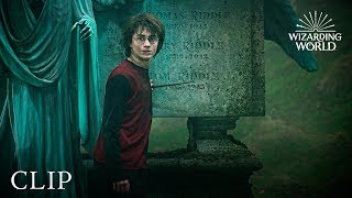 Harry vs Voldemort Priori Incantatem Duel in the Cemetery  Harry Potter and the Goblet of Fire [upl. by Epilihp]